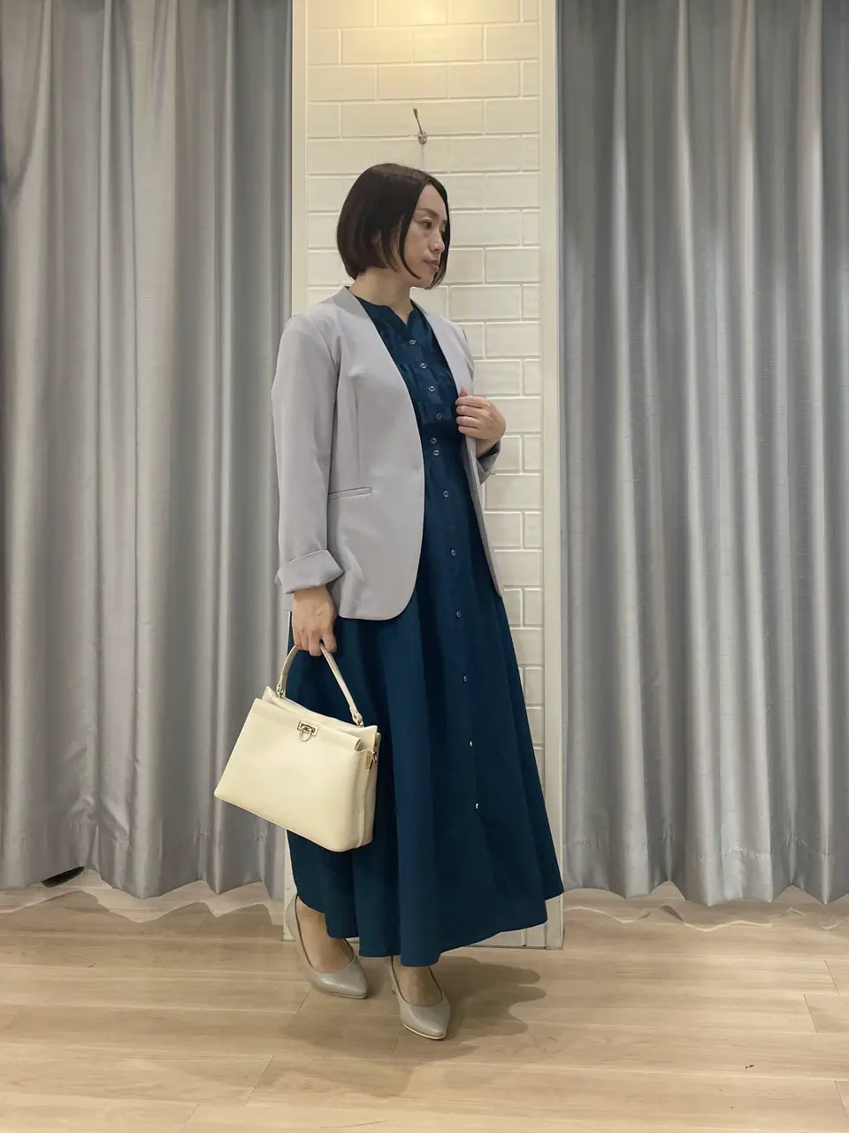 ANY SIS 丸岡 コーディネート画像