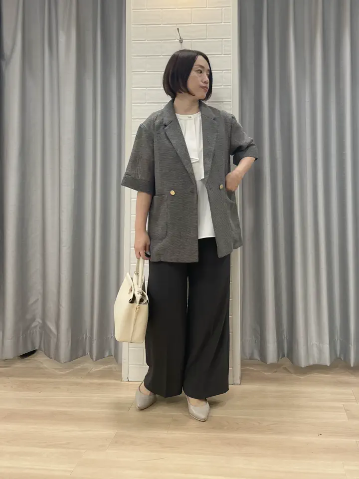 ANY SIS 丸岡 コーディネート画像
