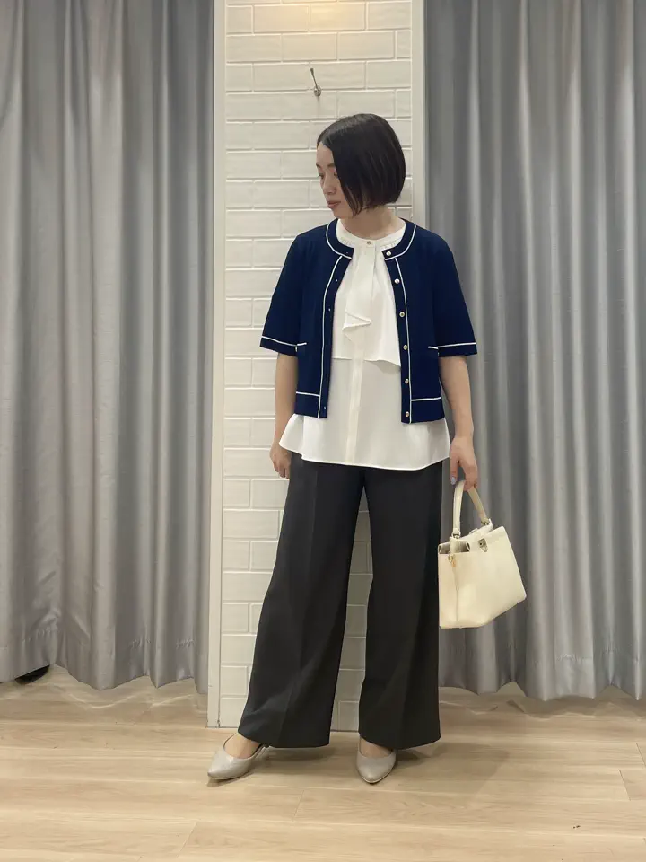 ANY SIS 丸岡 コーディネート画像
