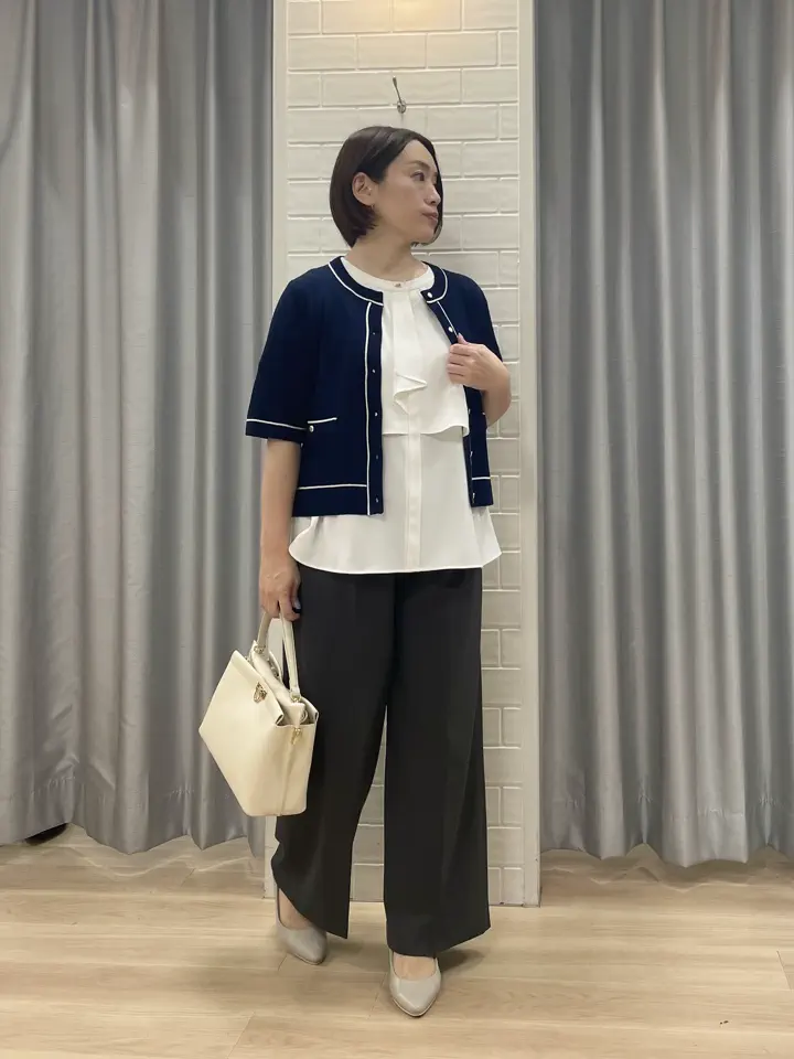 ANY SIS 丸岡 コーディネート画像