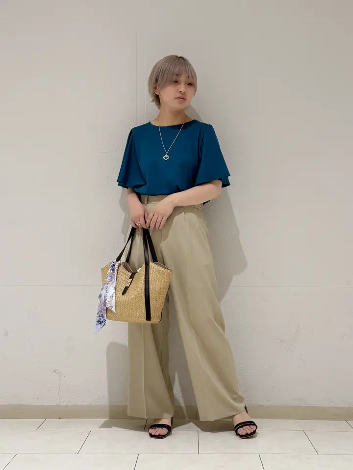 ANY SIS 村上 コーディネート画像