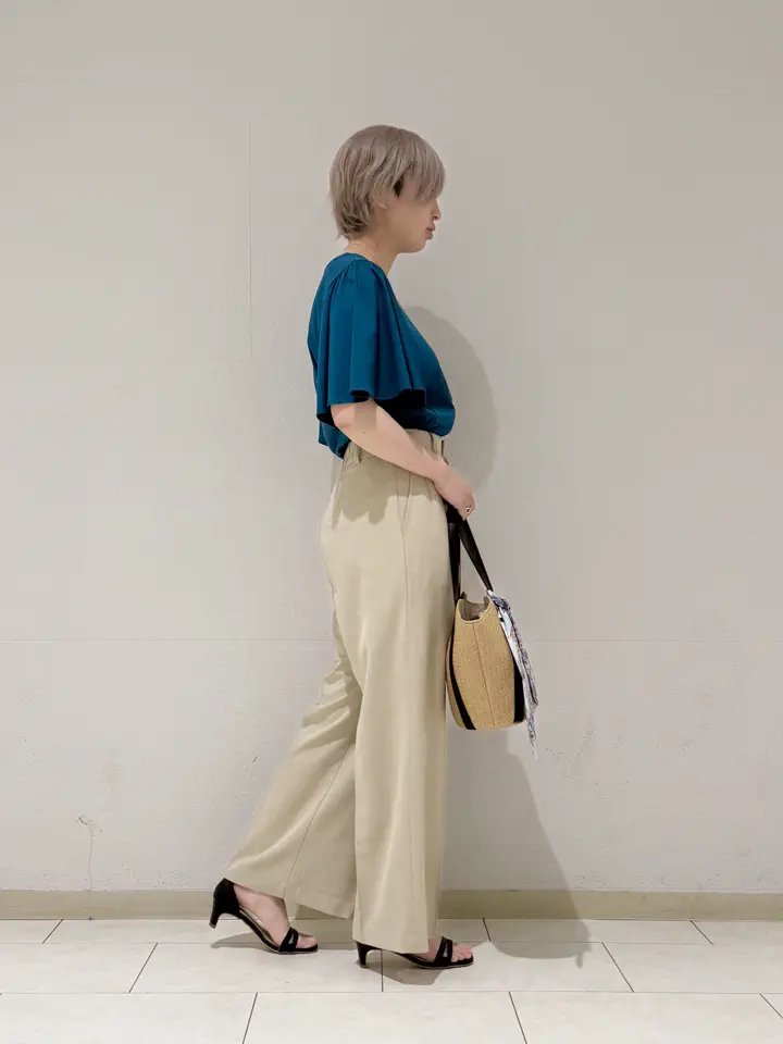 ANY SIS 村上 コーディネート画像