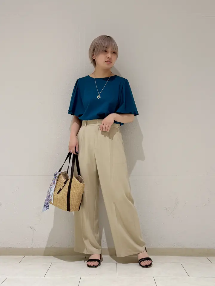 ANY SIS 村上 コーディネート画像