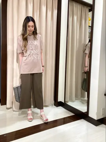 ANY SIS STAFF コーディネート画像