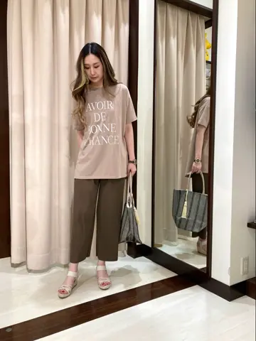 ANY SIS STAFF コーディネート画像