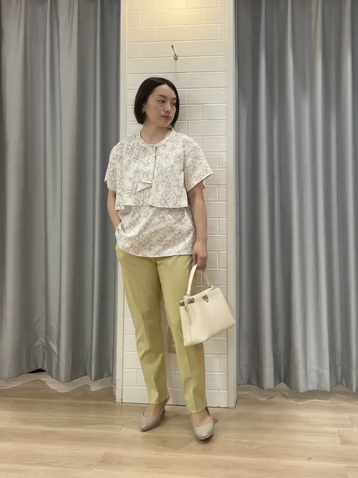 ANY SIS 丸岡 コーディネート画像