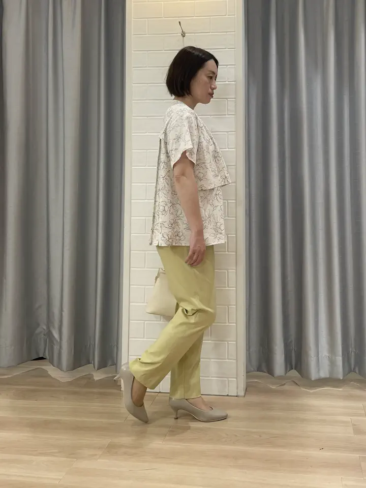 ANY SIS 丸岡 コーディネート画像