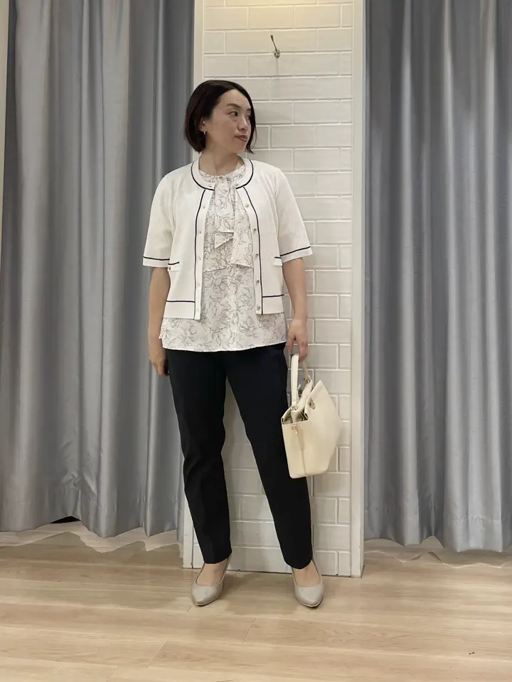ANY SIS 丸岡 コーディネート画像