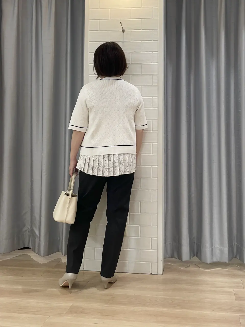ANY SIS 丸岡 コーディネート画像