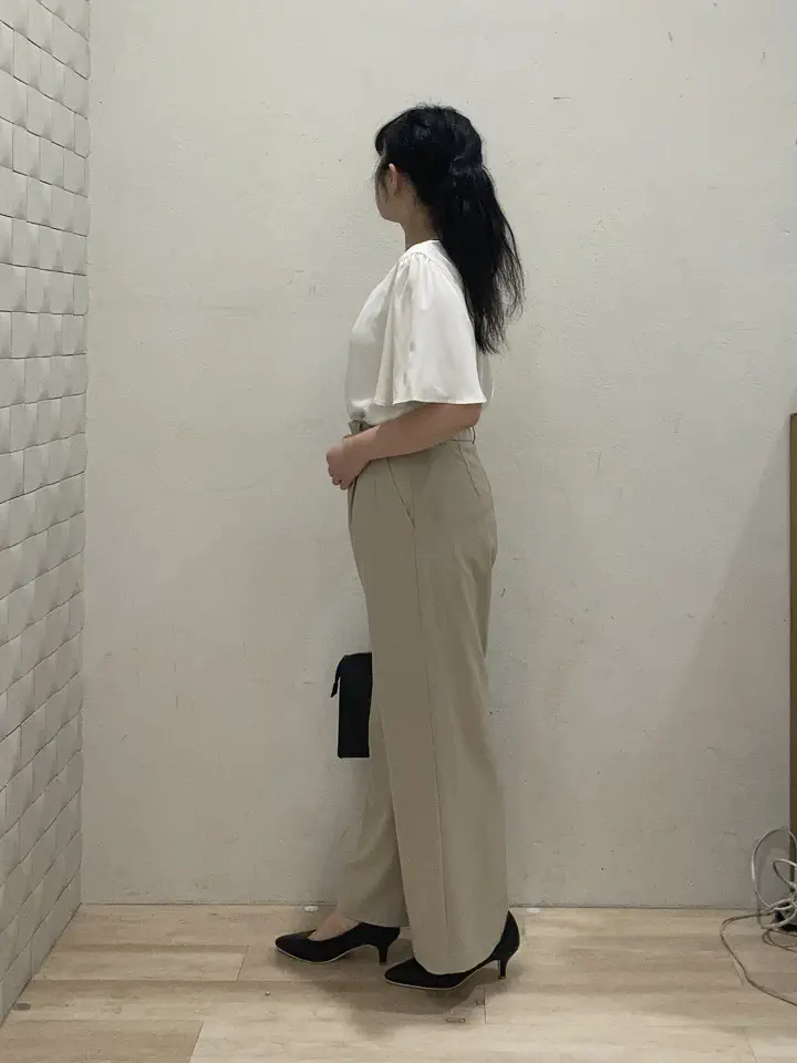 ANY SIS 川根　彩 コーディネート画像