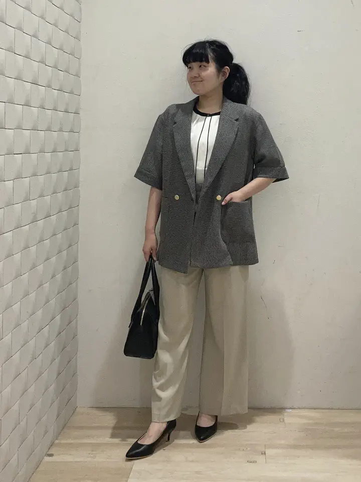 ANY SIS 川根　彩 コーディネート画像
