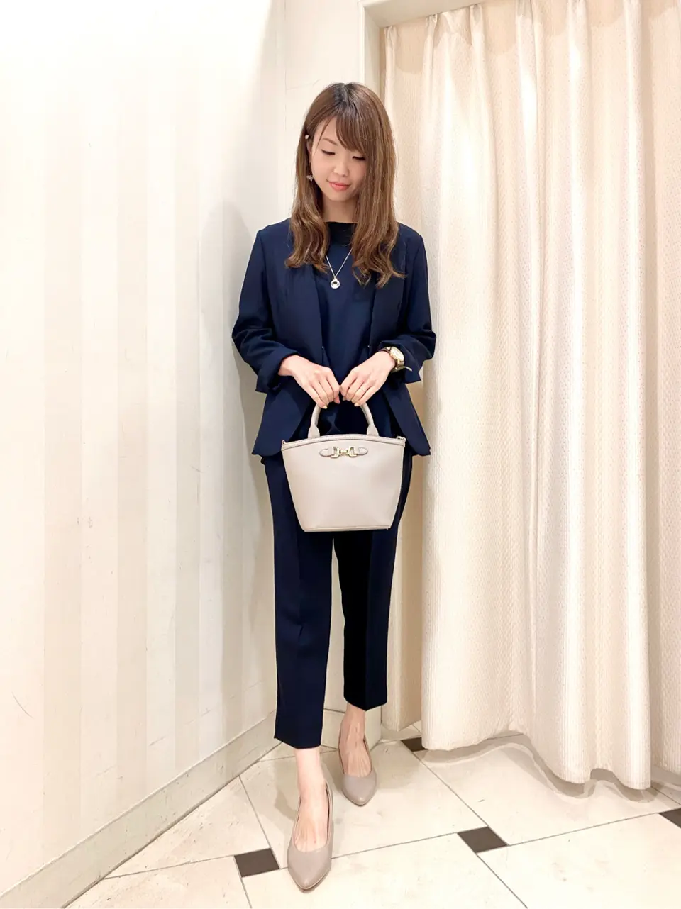 ANY SIS 金井 コーディネート画像