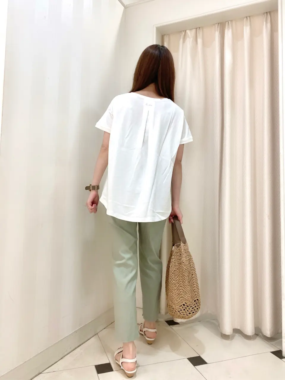 ANY SIS 金井 コーディネート画像