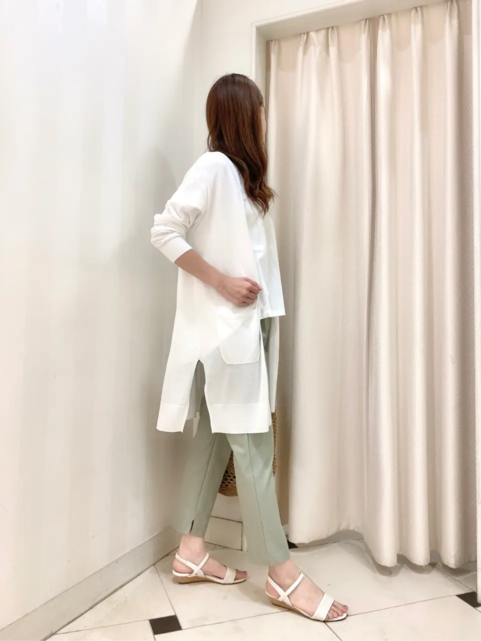 ANY SIS 金井 コーディネート画像