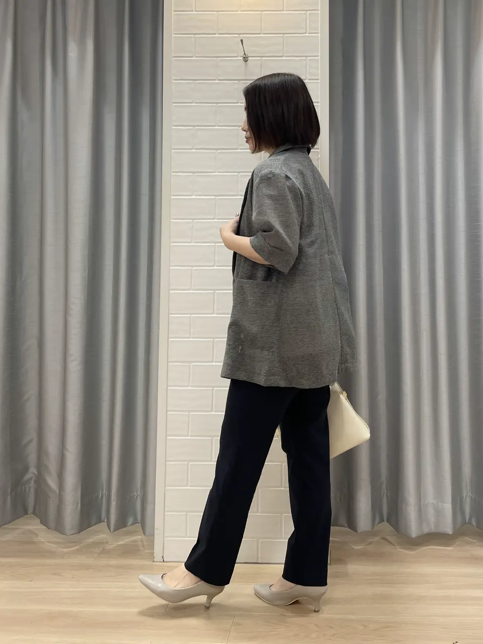 ANY SIS 丸岡 コーディネート画像