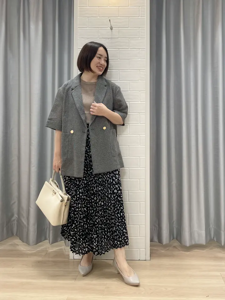 ANY SIS 丸岡 コーディネート画像