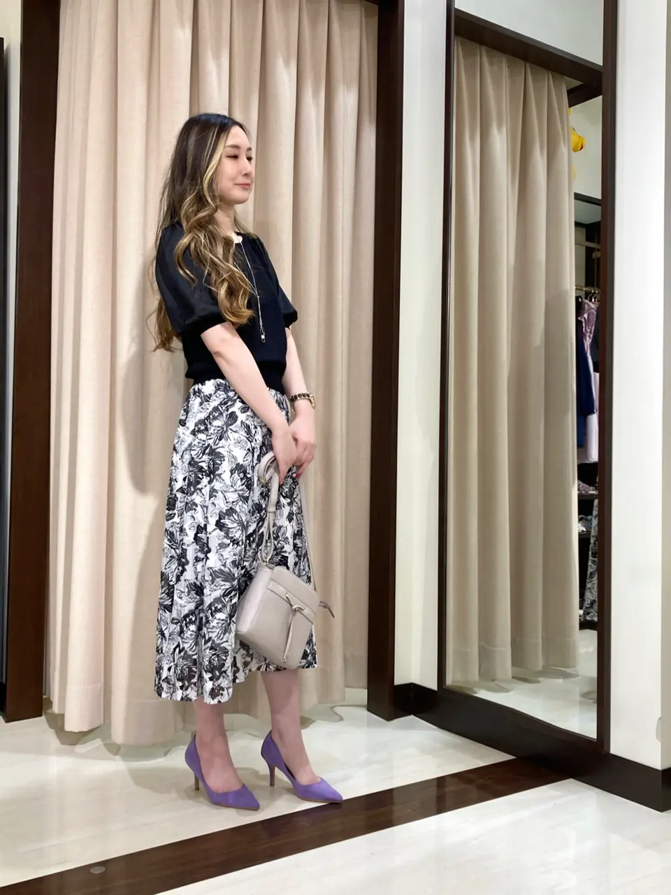 ANY SIS STAFF コーディネート画像