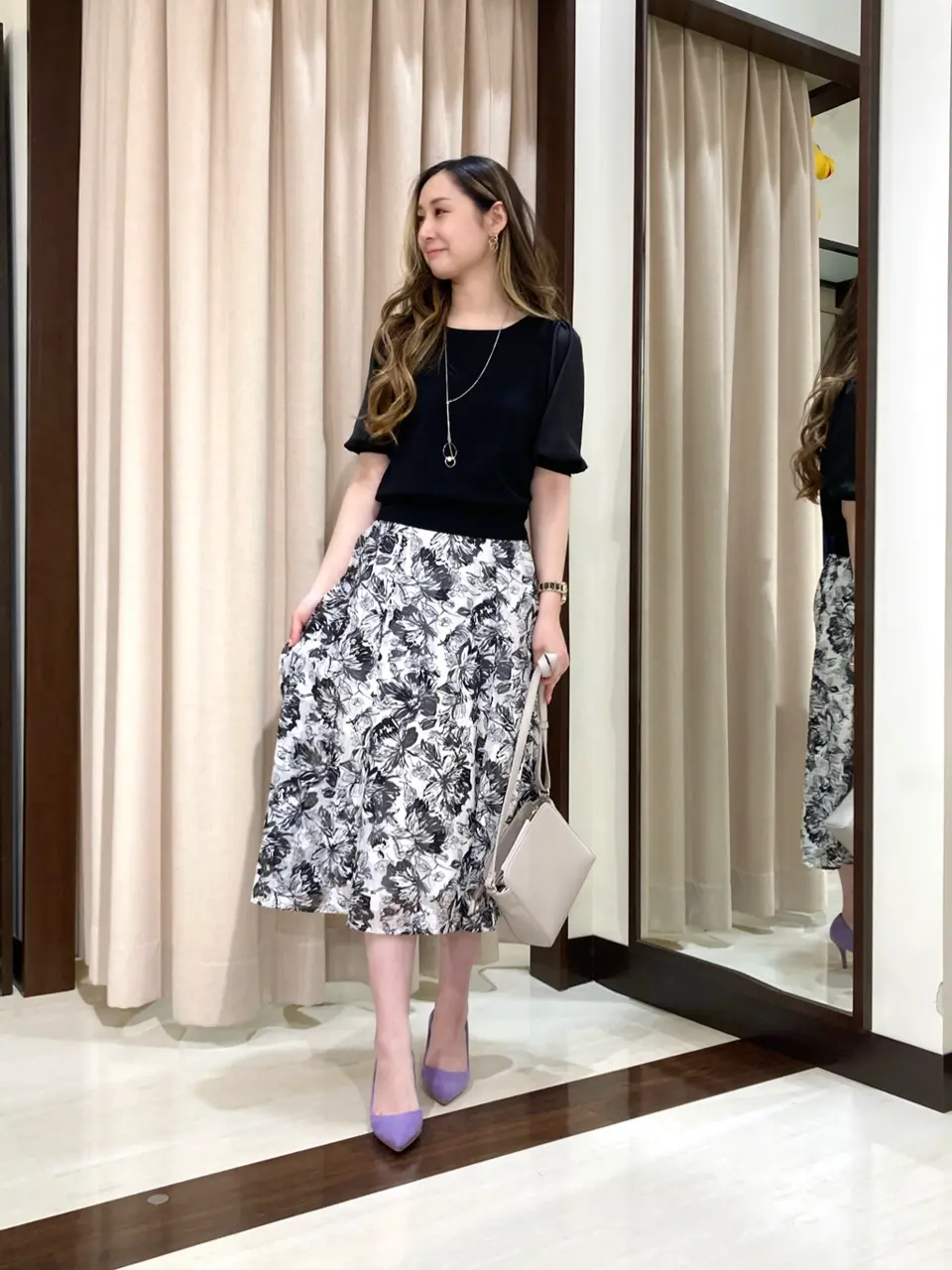 ANY SIS STAFF コーディネート画像