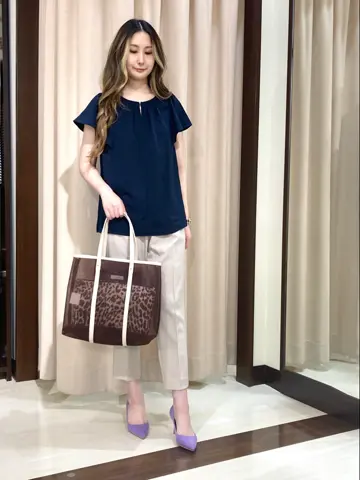 ANY SIS STAFF コーディネート画像