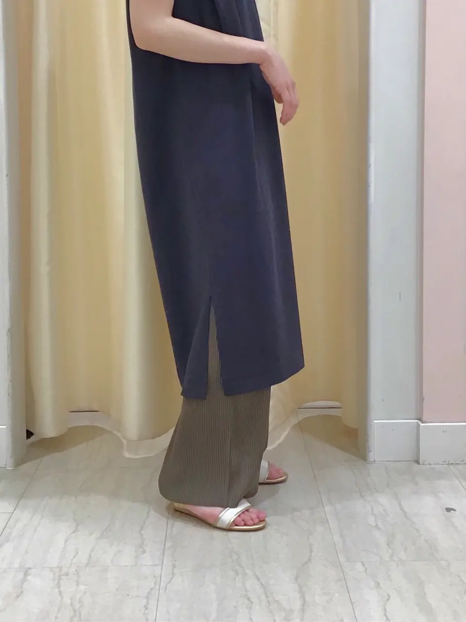 ANY SIS AI コーディネート画像