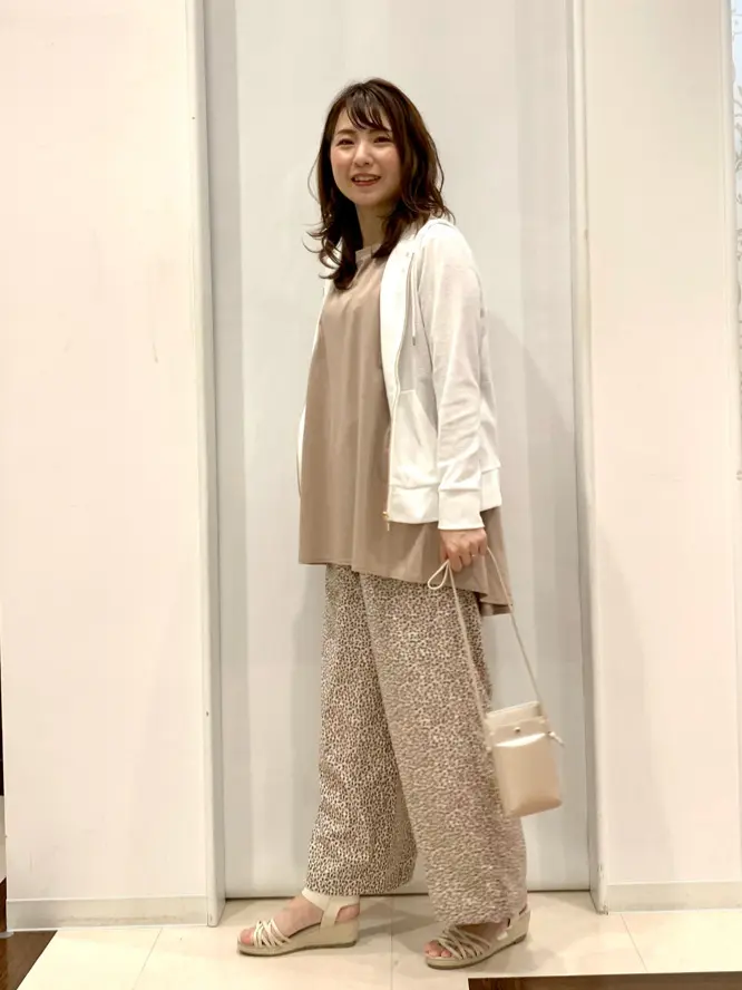 ANY SIS 横田 コーディネート画像