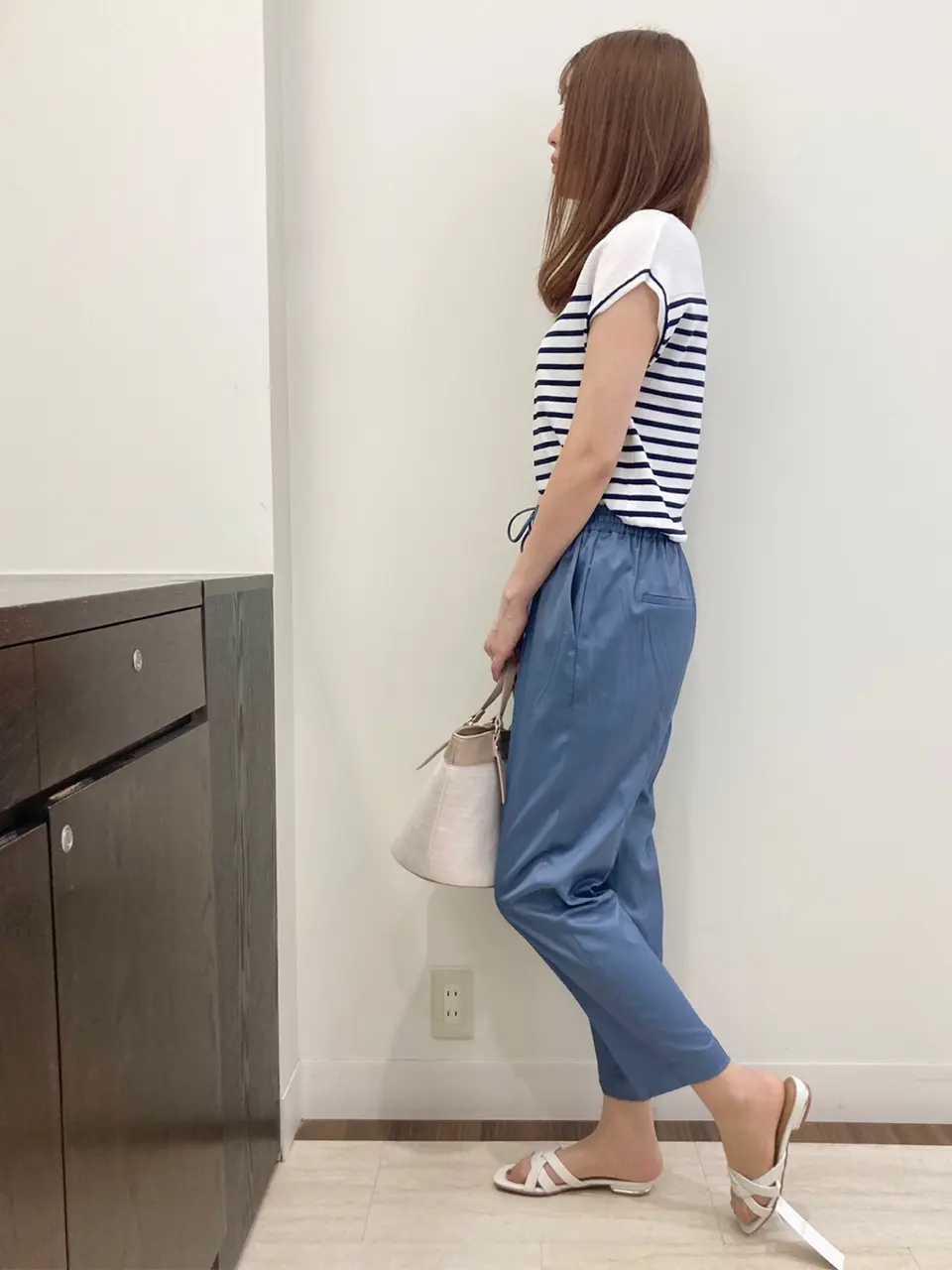 ANY SIS スタッフ コーディネート画像