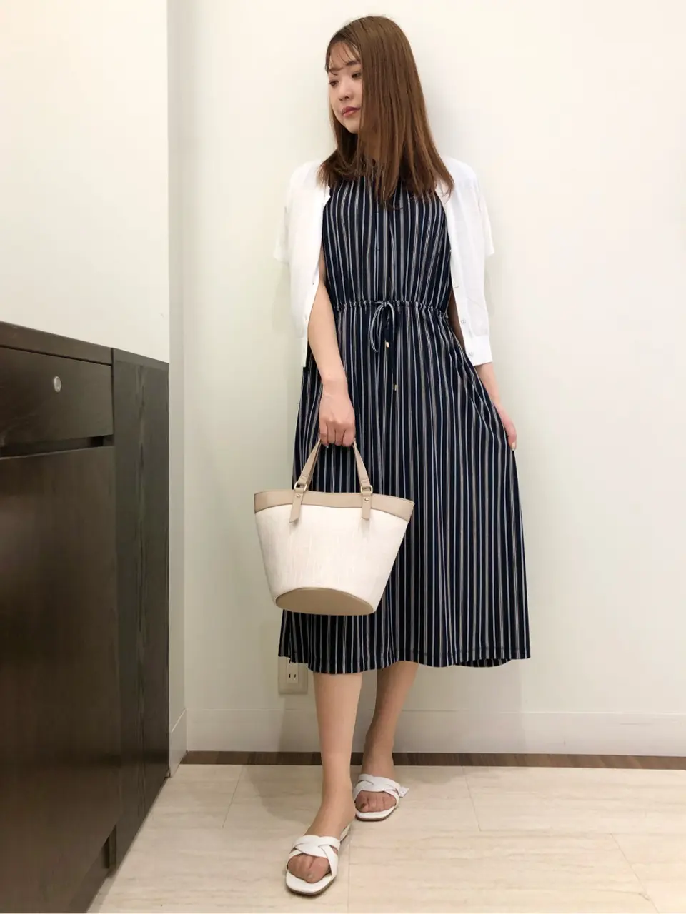 ANY SIS スタッフ コーディネート画像