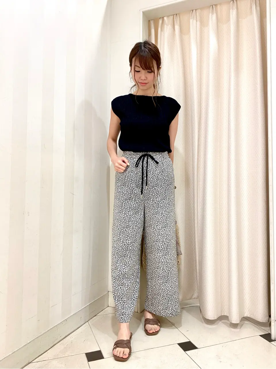 ANY SIS 金井 コーディネート画像