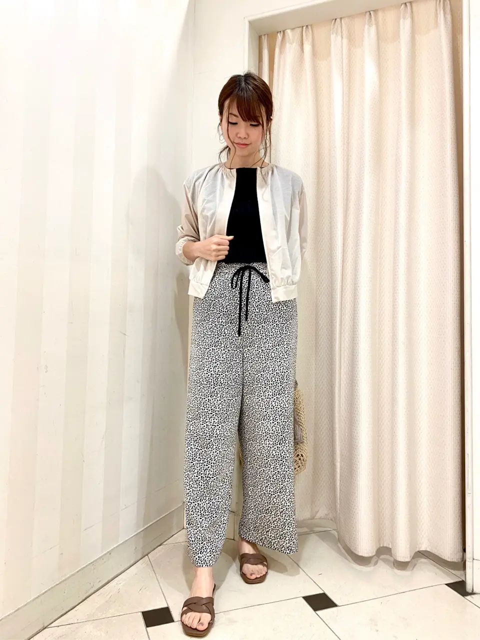 ANY SIS 金井 コーディネート画像