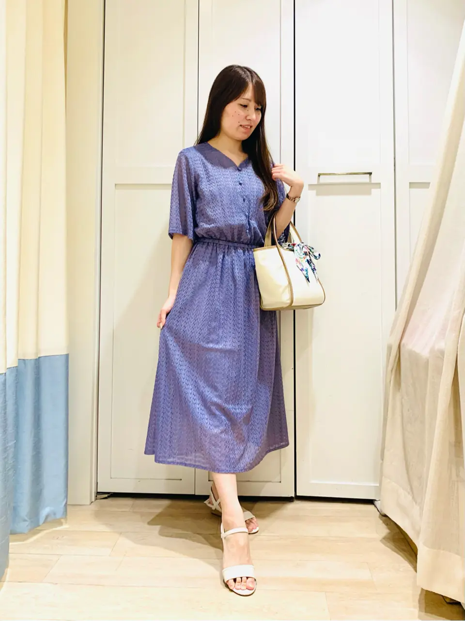 ANY SIS スタッフ コーディネート画像