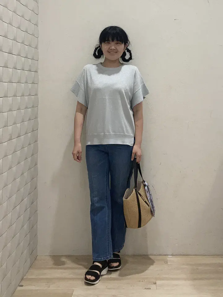 ANY SIS 川根　彩 コーディネート画像