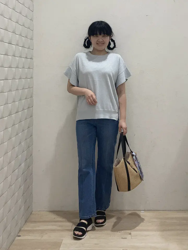 ANY SIS 川根　彩 コーディネート画像