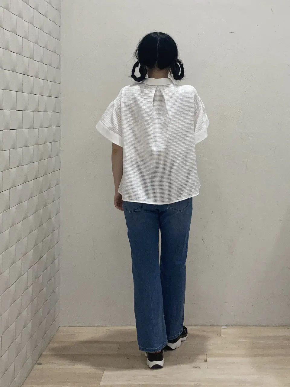 ANY SIS 川根　彩 コーディネート画像