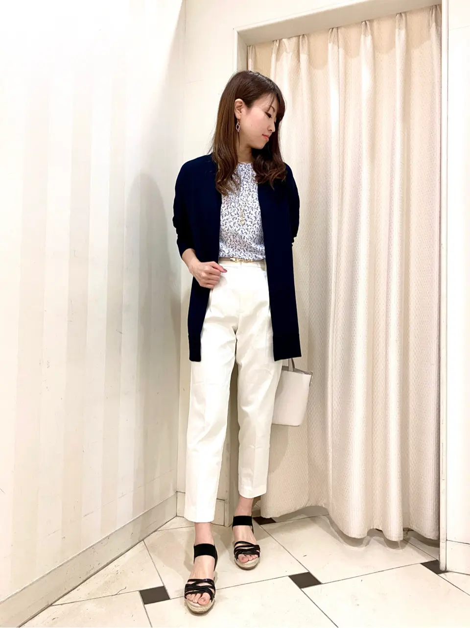 ANY SIS 金井 コーディネート画像