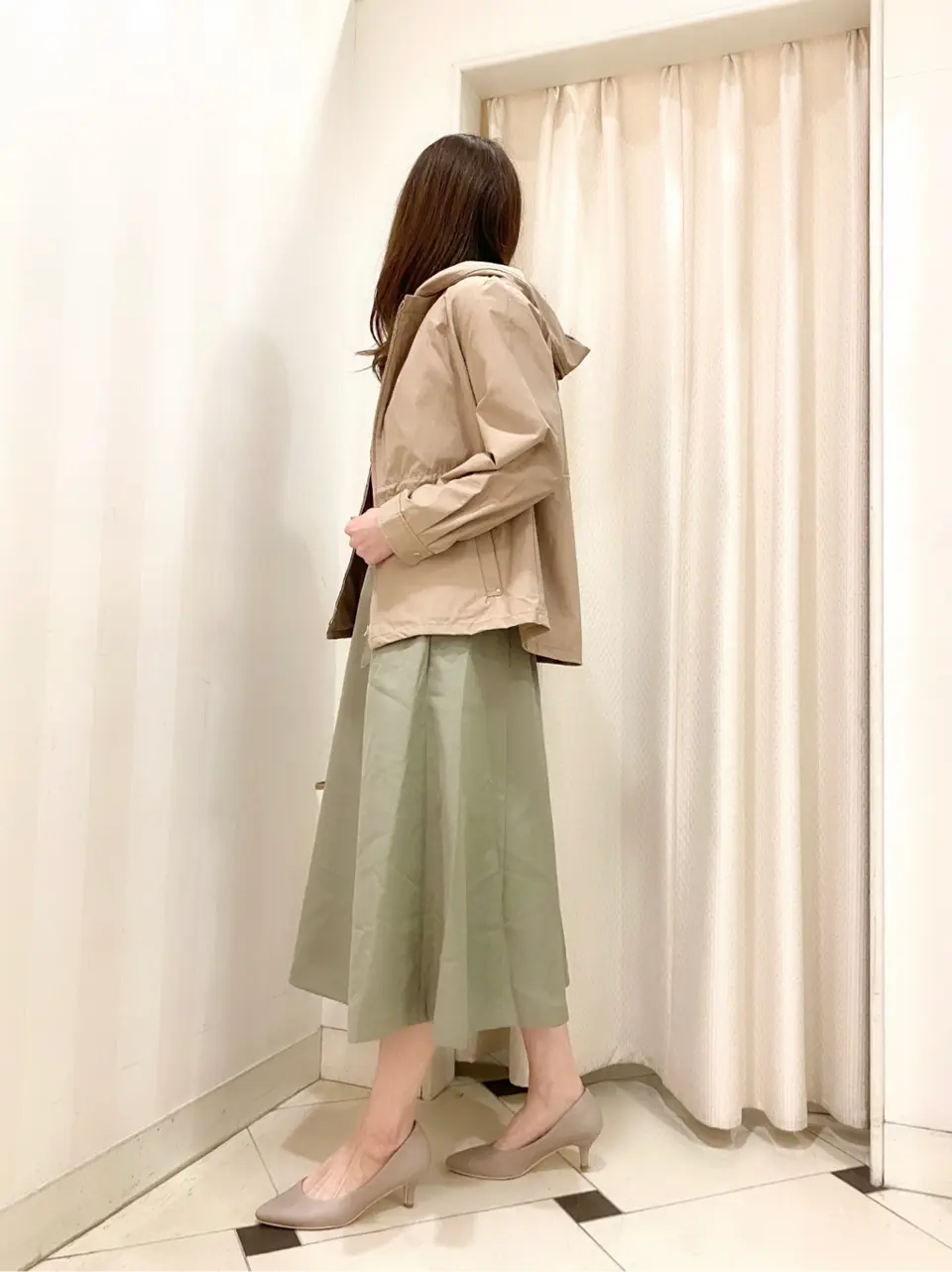 ANY SIS 金井 コーディネート画像