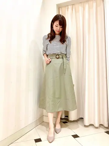 ANY SIS 金井 コーディネート画像