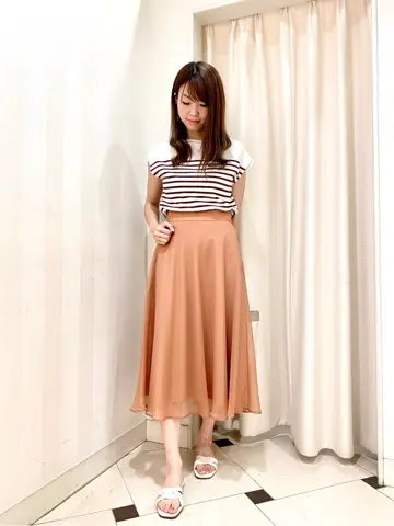 ANY SIS 金井 コーディネート画像