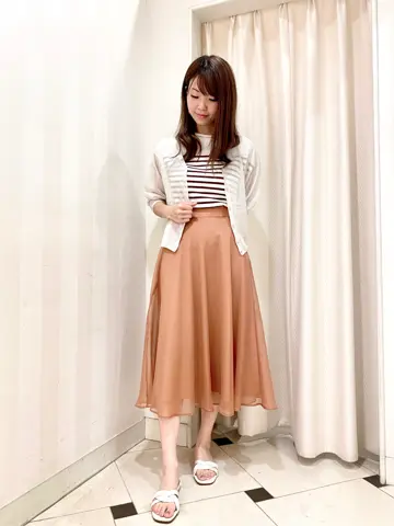 ANY SIS 金井 コーディネート画像