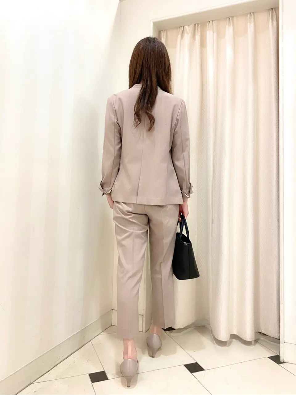 ANY SIS 金井 コーディネート画像