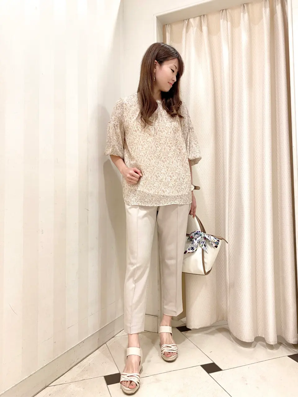 ANY SIS 金井 コーディネート画像