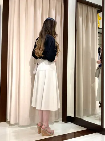 ANY SIS STAFF コーディネート画像