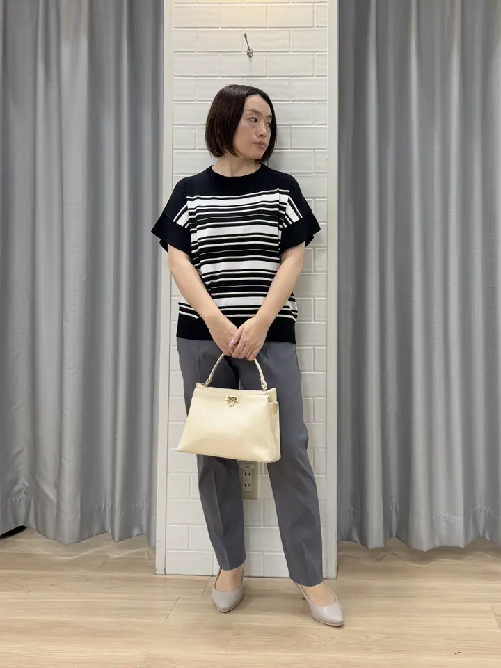 ANY SIS 丸岡 コーディネート画像