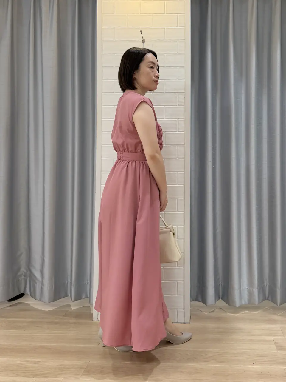 ANY SIS 丸岡 コーディネート画像
