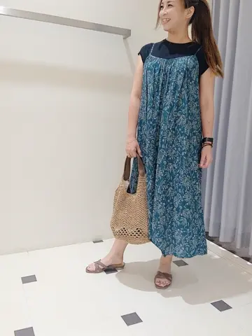 ANY SIS 加藤 コーディネート画像