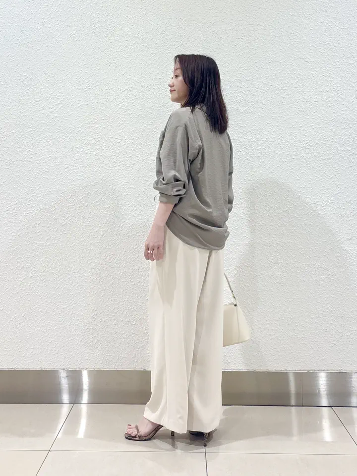 ANY SIS 加藤 コーディネート画像