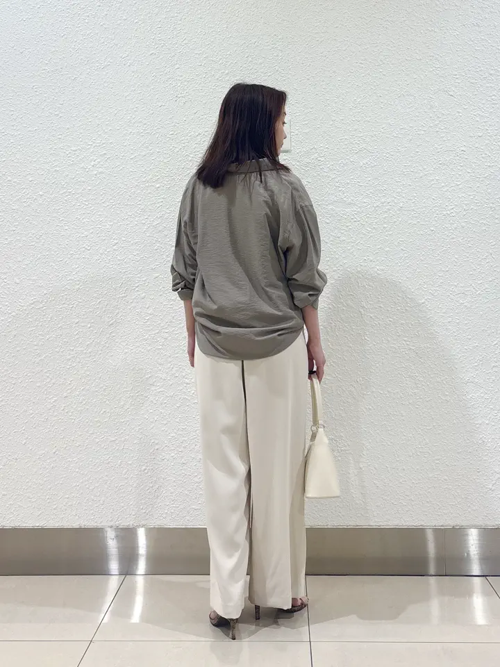 ANY SIS 加藤 コーディネート画像