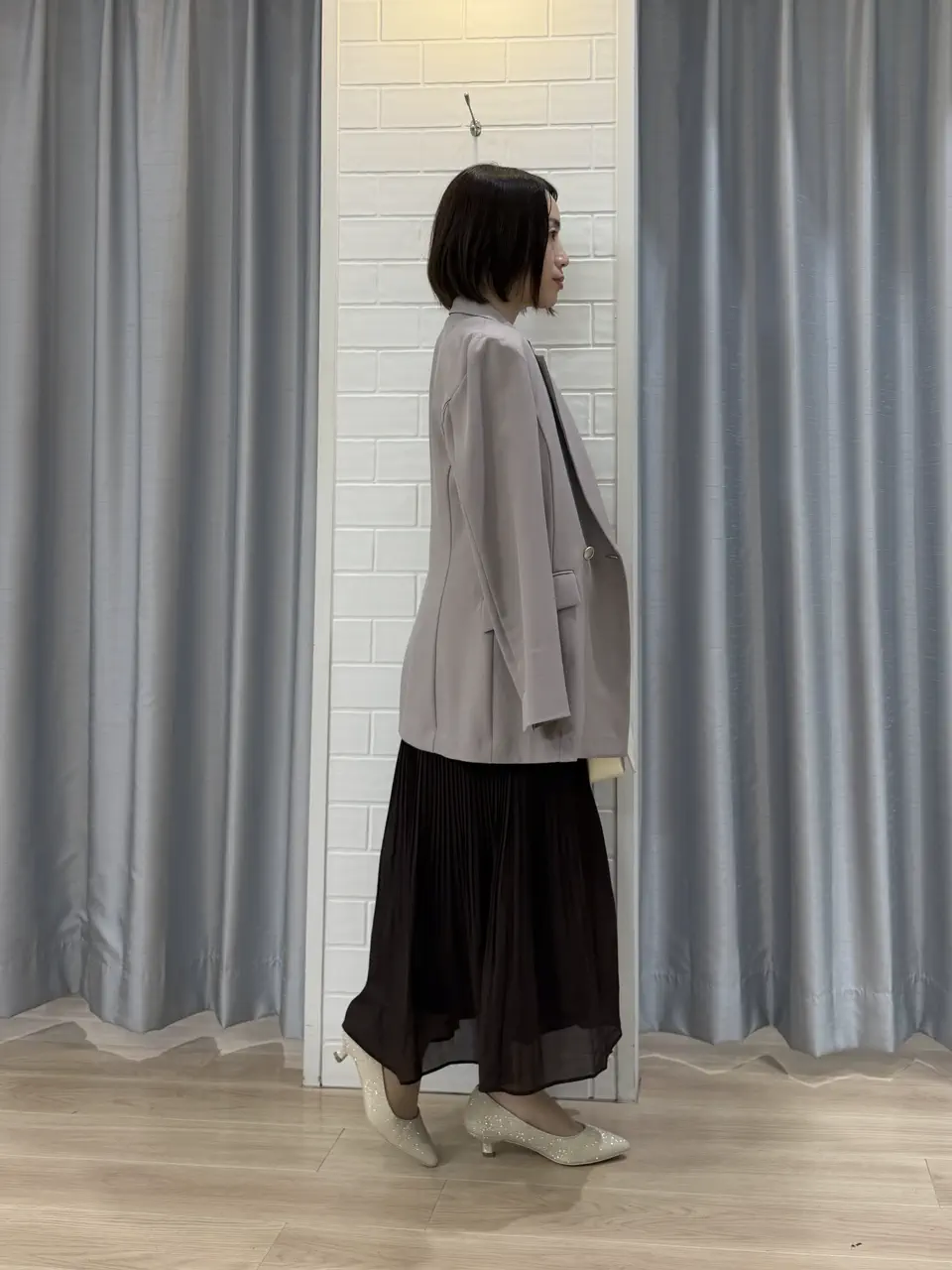 ANY SIS 丸岡 コーディネート画像
