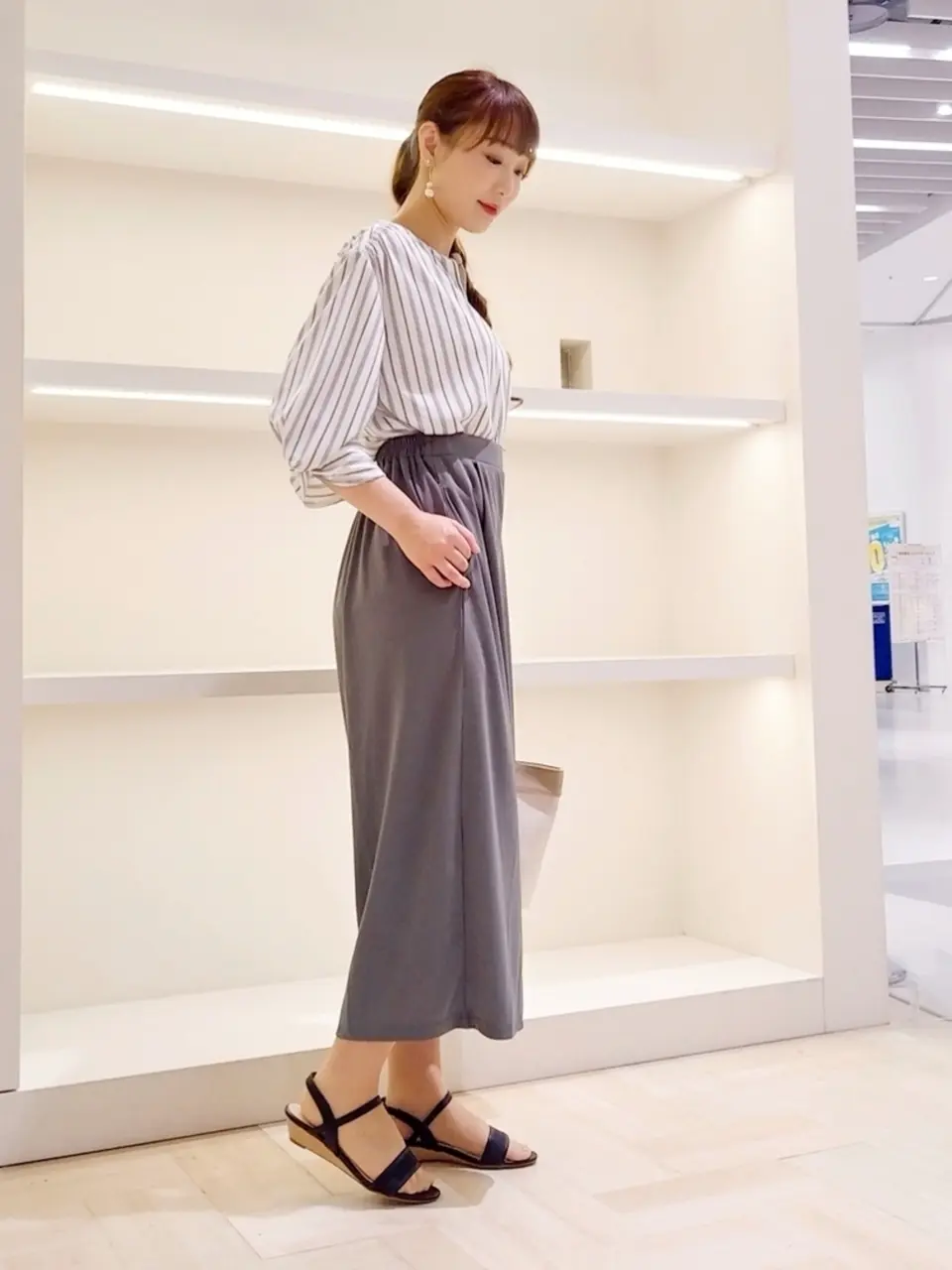 ANY SIS 福本 加奈 コーディネート画像