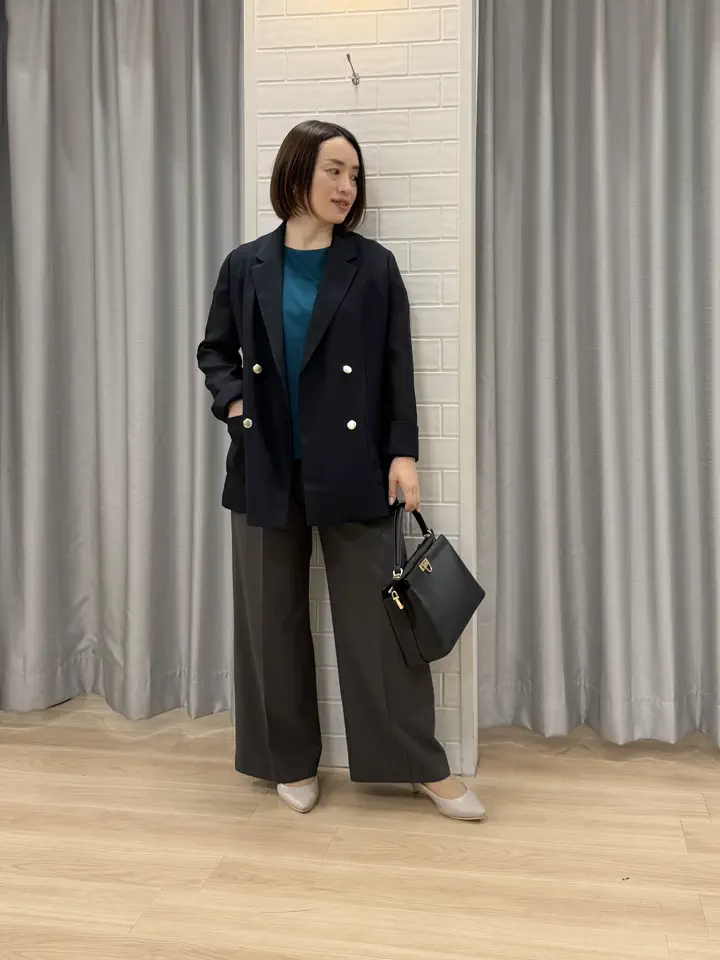 ANY SIS 丸岡 コーディネート画像