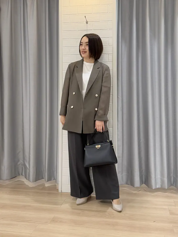 ANY SIS 丸岡 コーディネート画像